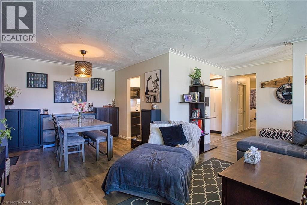 2387 Cyprus Avenue, Burlington, Ontario  L7P 1G5 - Photo 6 - 40825088