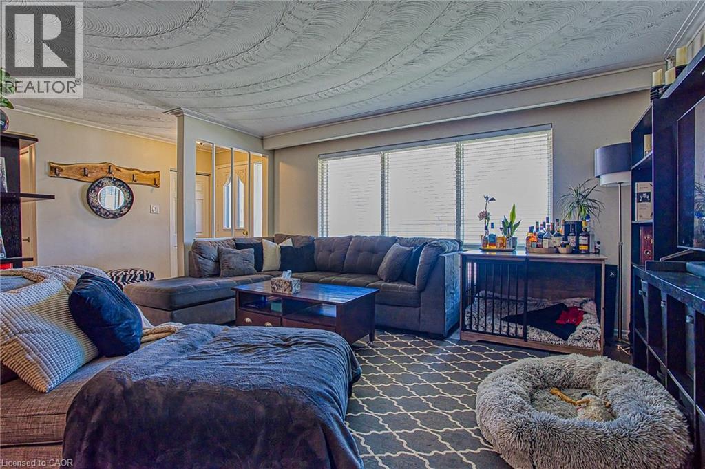 2387 Cyprus Avenue, Burlington, Ontario  L7P 1G5 - Photo 7 - 40825088