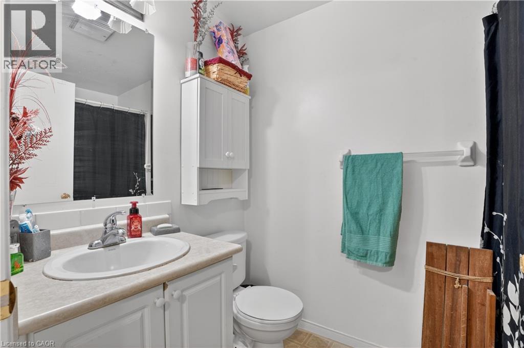 742 Angler Way, Waterloo, Ontario  N2K 4L7 - Photo 23 - 40824253