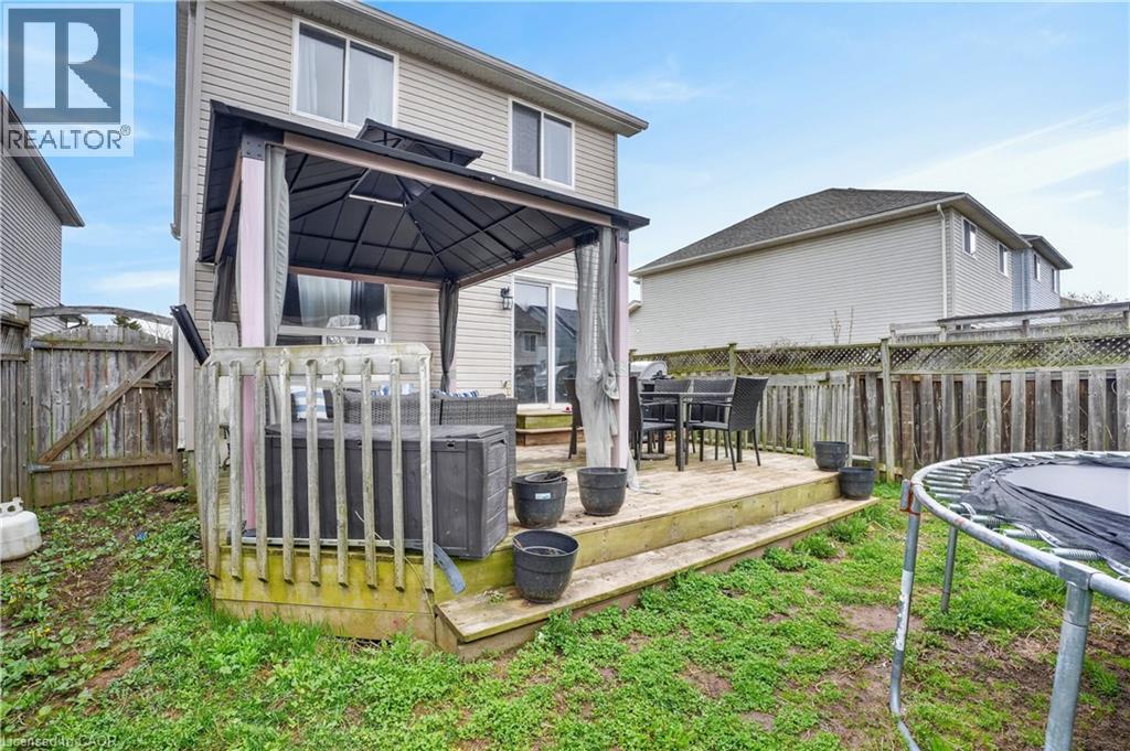 742 Angler Way, Waterloo, Ontario  N2K 4L7 - Photo 34 - 40824253