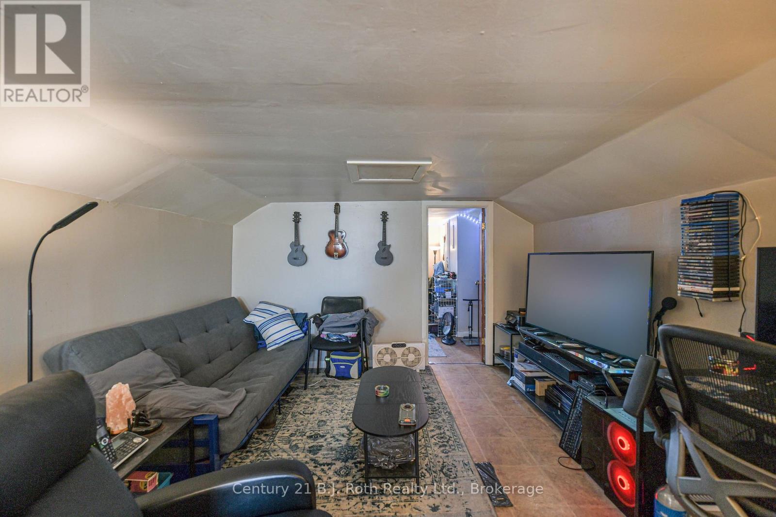 76 Mckenzie Street, Orillia, Ontario  L3V 6A7 - Photo 34 - S13056760