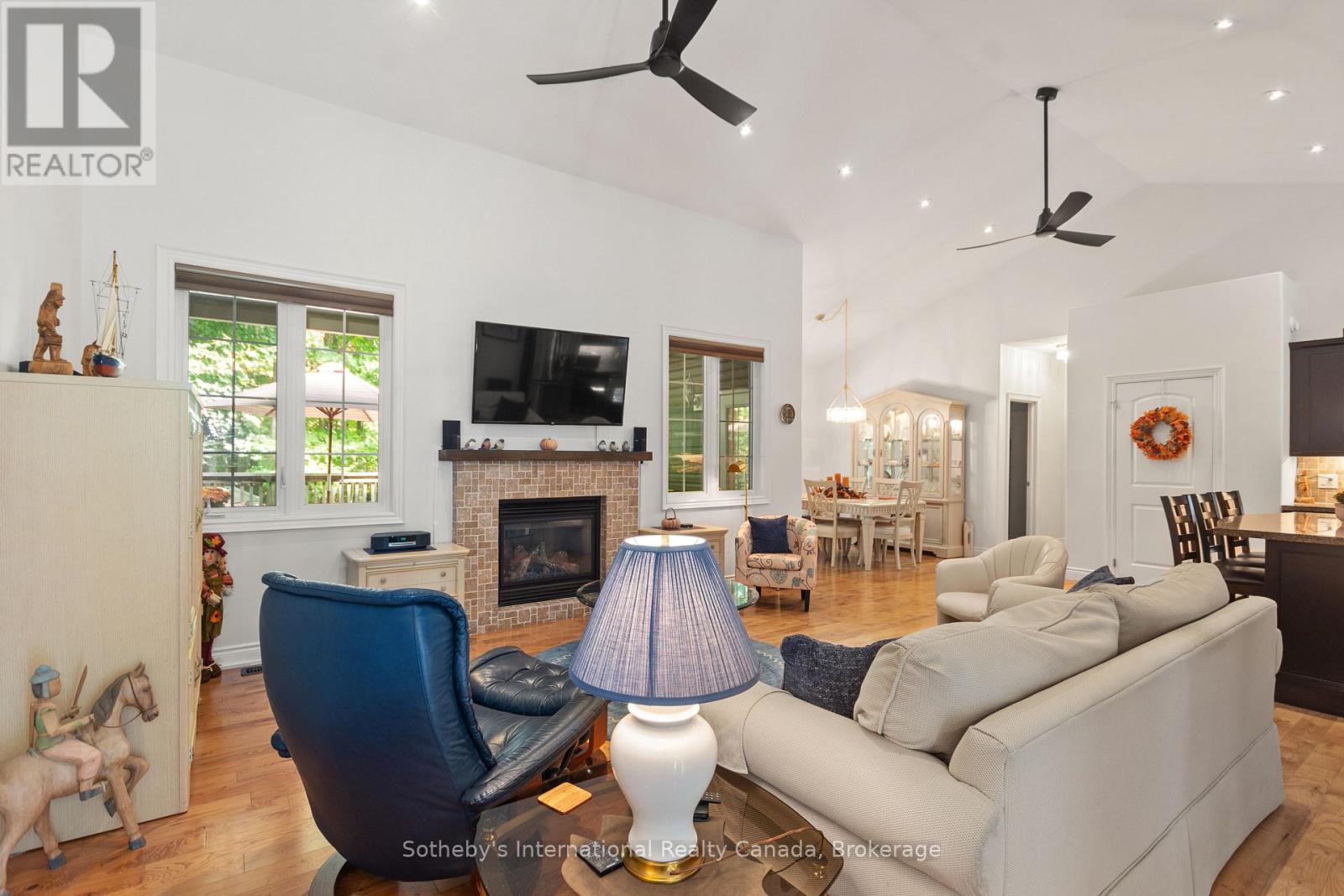 156 Moreau Parkway, Tiny, Ontario  L9M 0H3 - Photo 4 - S13056806