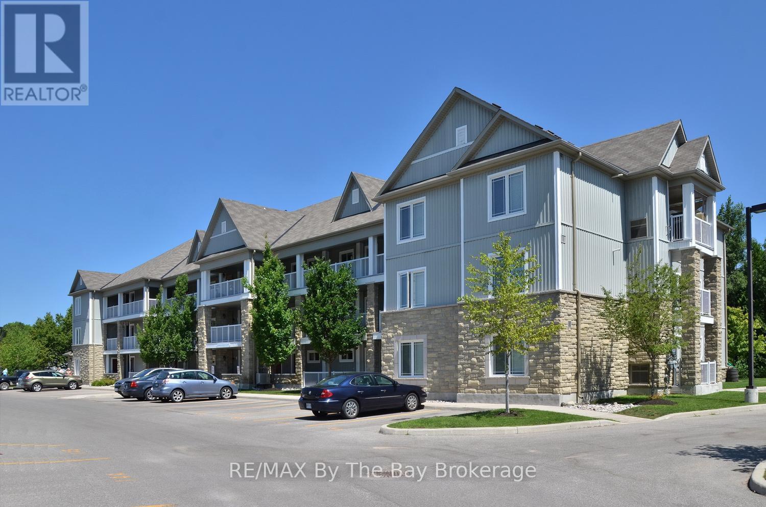 208 - 40 MULLIGAN LANE, Wasaga Beach, Ontario