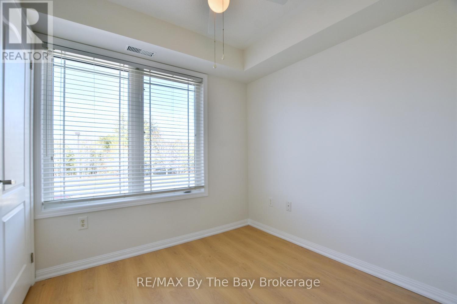 208 - 40 Mulligan Lane, Wasaga Beach, Ontario  L9Z 0C5 - Photo 10 - S13056954