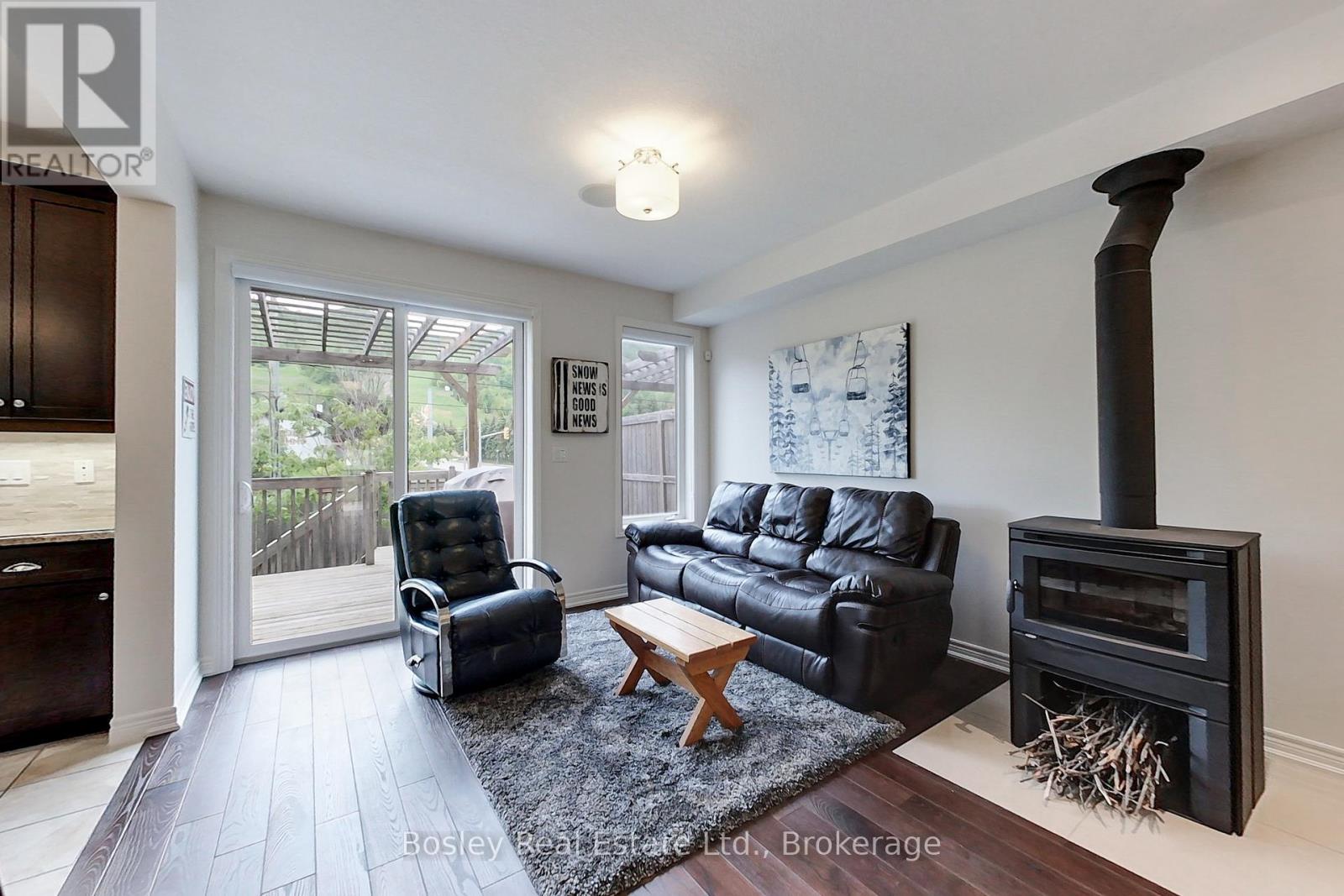 104 Delphi Lane, Blue Mountains, Ontario  N0H 1J0 - Photo 11 - X13056590