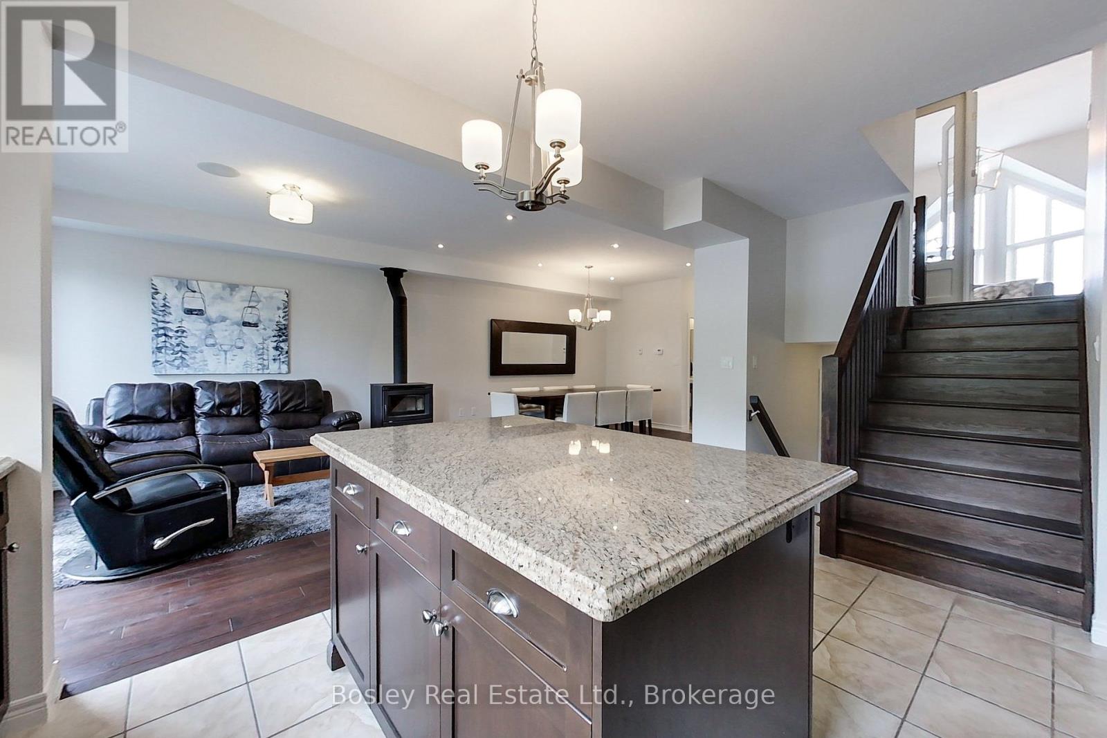 104 Delphi Lane, Blue Mountains, Ontario  N0H 1J0 - Photo 14 - X13056590