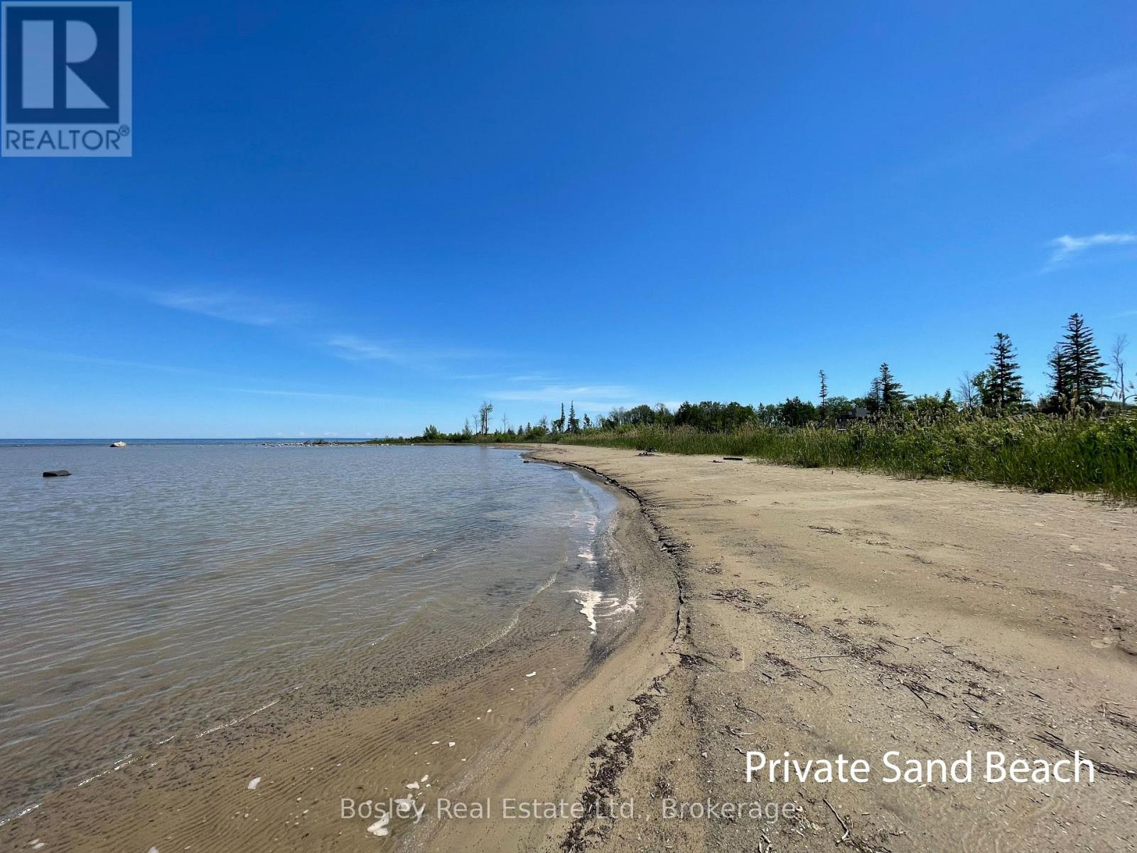 104 Delphi Lane, Blue Mountains, Ontario  N0H 1J0 - Photo 2 - X13056590