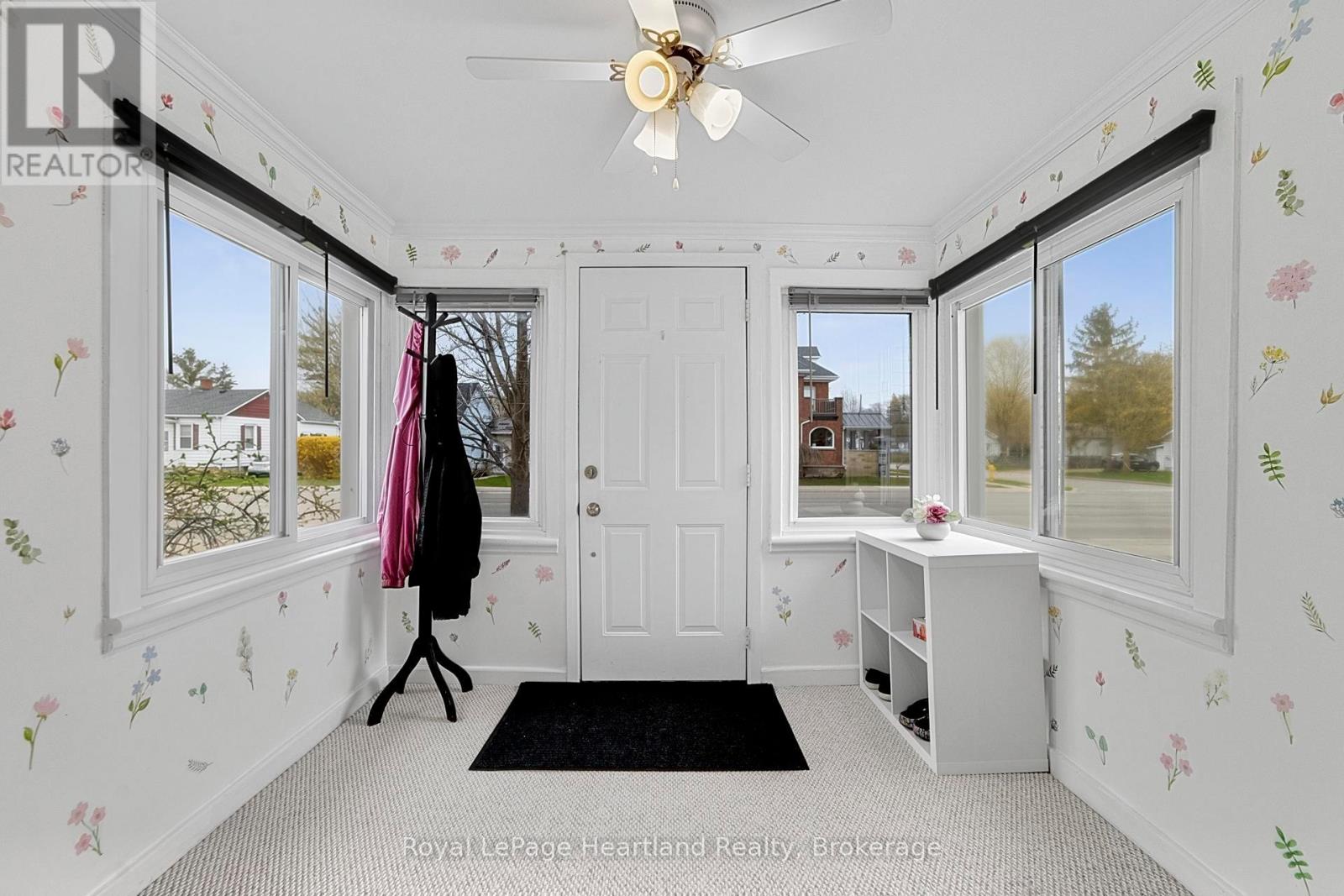 164 Bayfield Road, Goderich, Ontario  N7A 3G3 - Photo 2 - X13056636