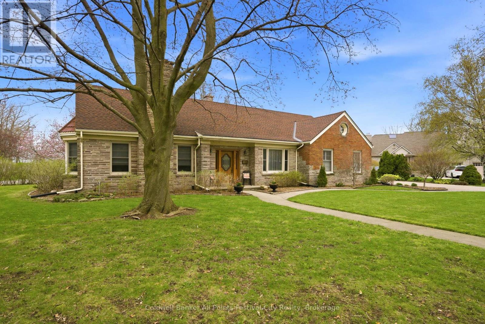 101 Waterloo Street N, Goderich, Ontario  N7A 2W5 - Photo 4 - X13056646