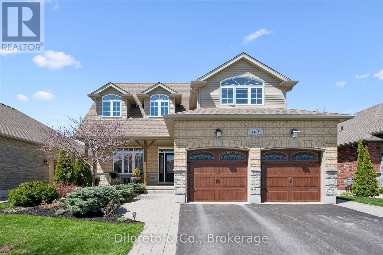 164 SPENCER DRIVE, Centre Wellington, Ontario