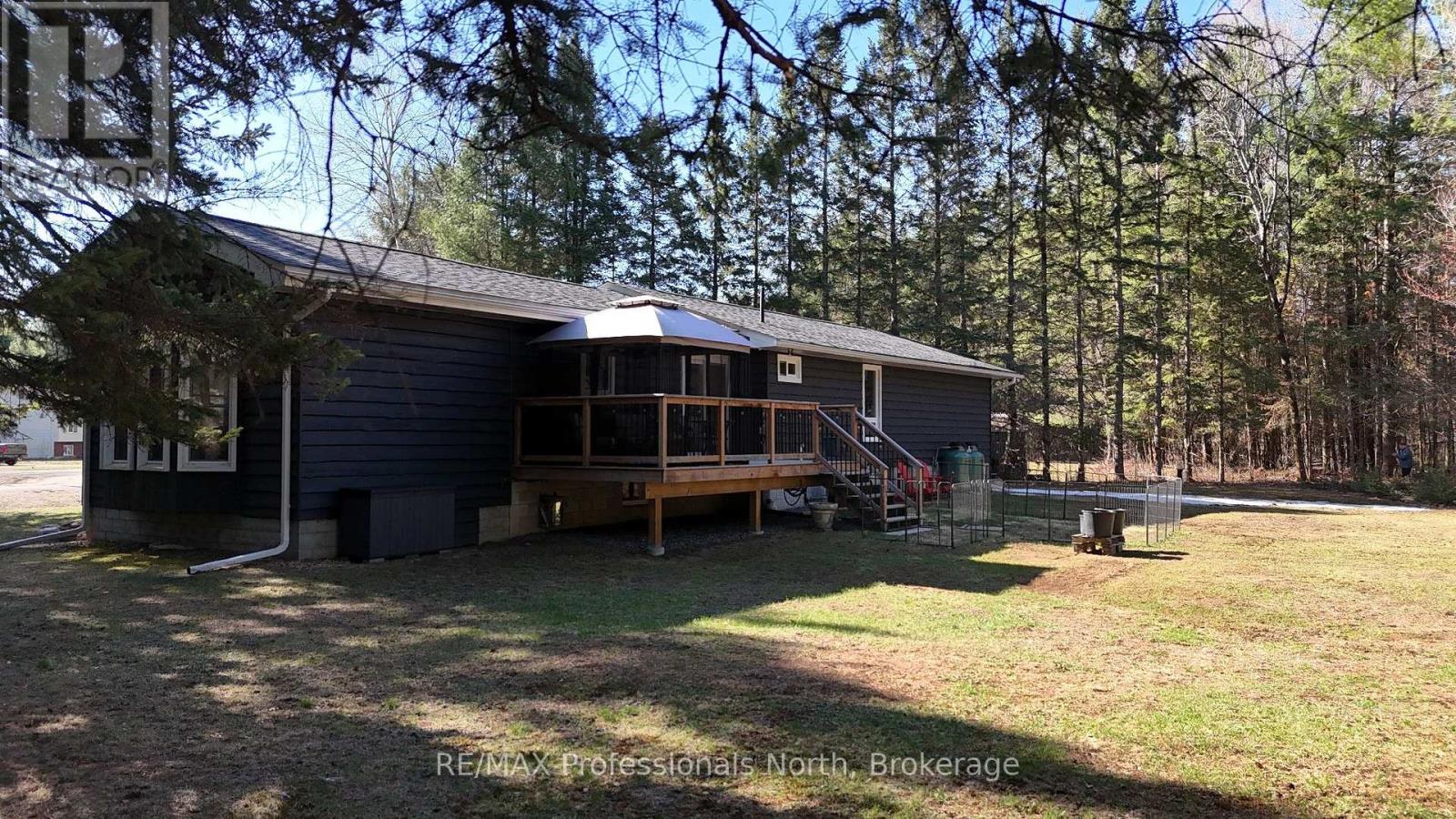 1041 Winding Creek Road, Minden Hills, Ontario  K0M 2K0 - Photo 3 - X13056740