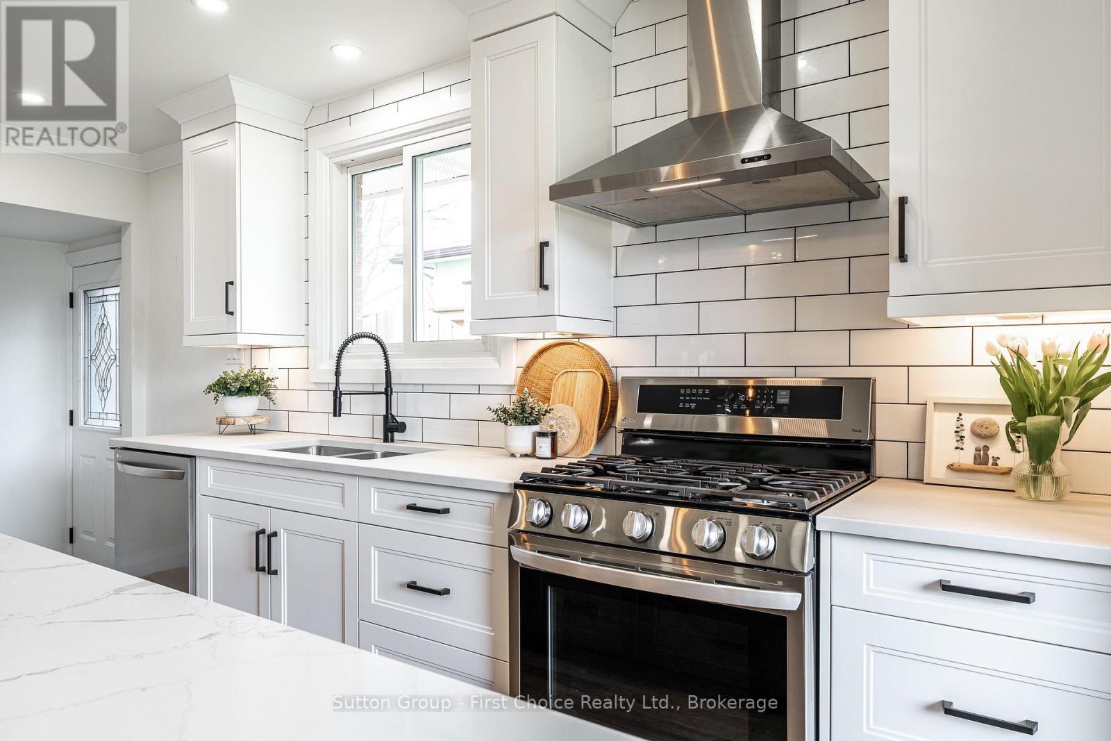 185 Mowat Street, Stratford, Ontario  N5A 2C2 - Photo 14 - X13056886