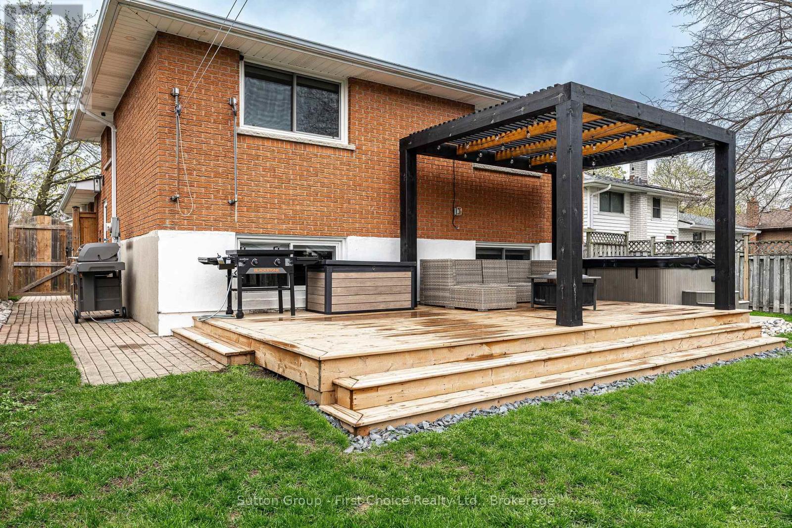 185 Mowat Street, Stratford, Ontario  N5A 2C2 - Photo 43 - X13056886