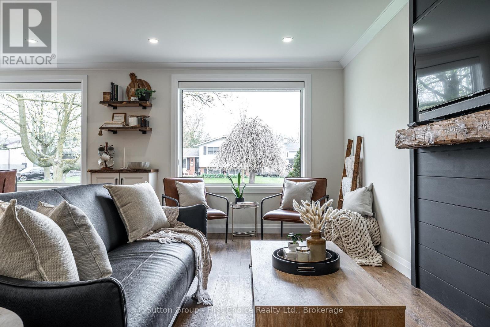 185 Mowat Street, Stratford, Ontario  N5A 2C2 - Photo 5 - X13056886