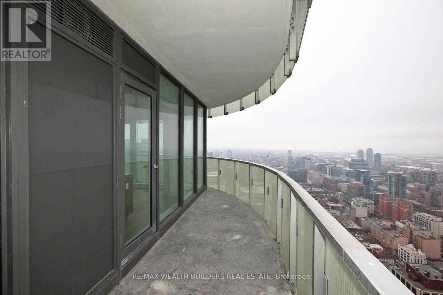 4305 - 197 Yonge Street, Toronto, Ontario  M5B 1M4 - Photo 17 - C13056648