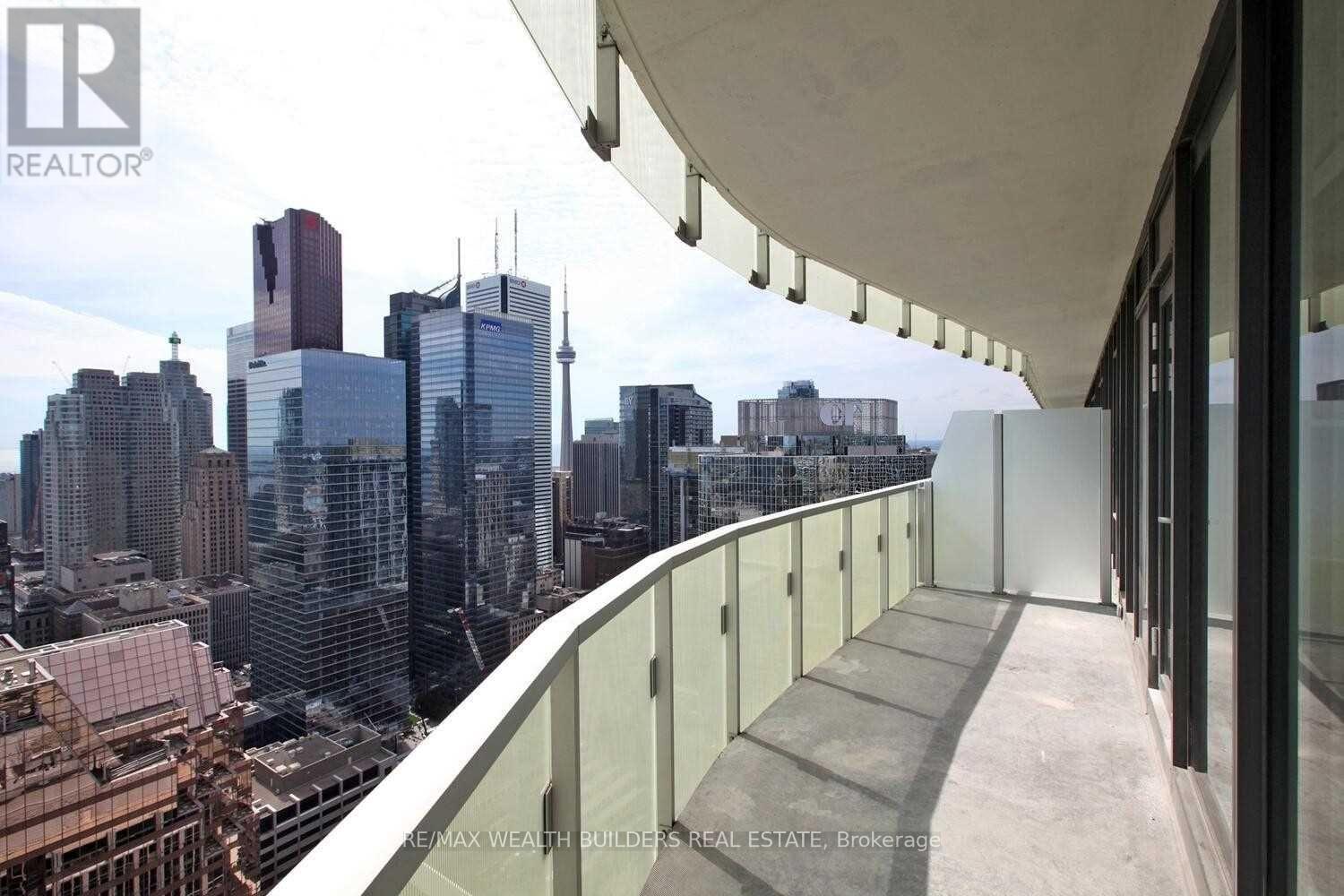 4305 - 197 Yonge Street, Toronto, Ontario  M5B 1M4 - Photo 27 - C13056648