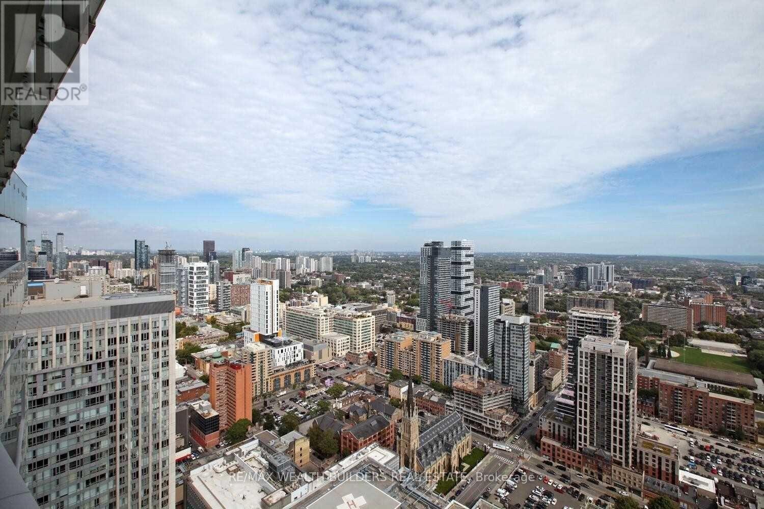 4305 - 197 Yonge Street, Toronto, Ontario  M5B 1M4 - Photo 38 - C13056648
