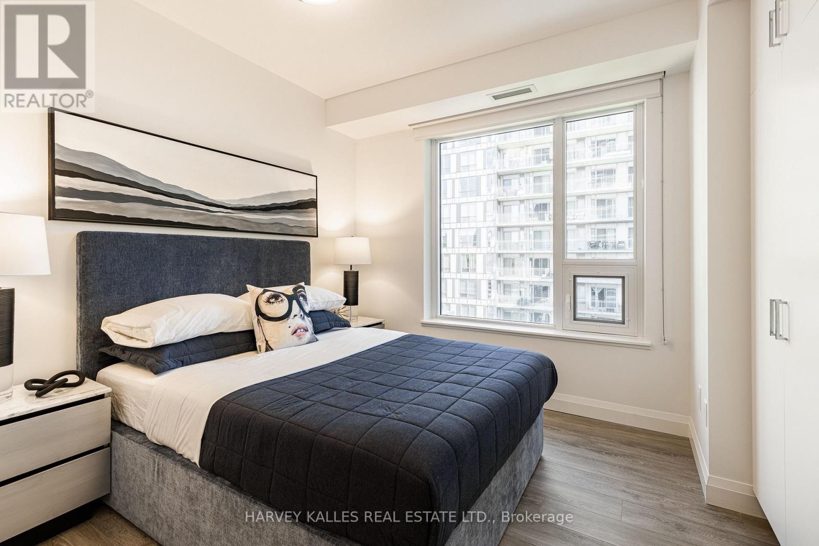 1302 - 71 Redpath Avenue, Toronto, Ontario  M4S 0E1 - Photo 4 - C13056662