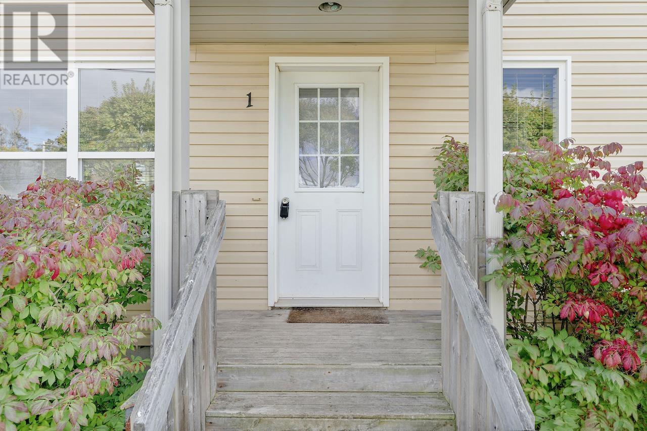 1 Deblois Street, Charlottetown, Prince Edward Island  C1E 0J6 - Photo 4 - 202608934