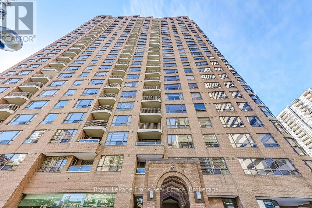 306 - 100 Upper Madison Avenue, Toronto, Ontario  M2N 6M4 - Photo 2 - C13056694