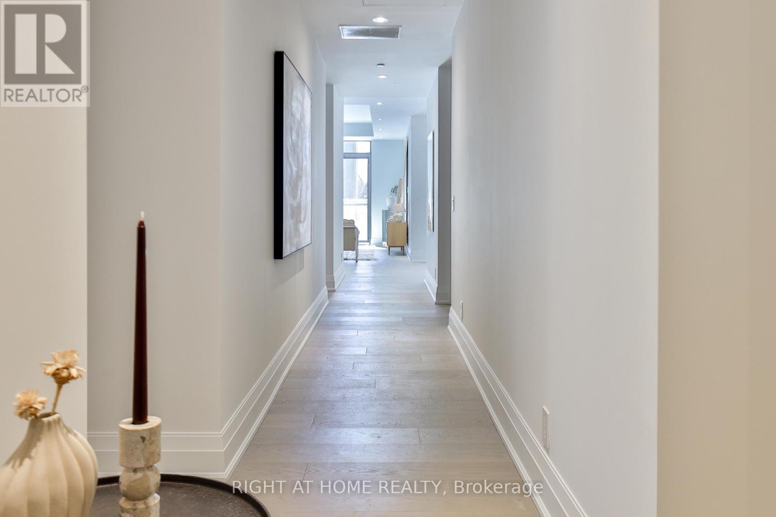 404 - 10 Prince Arthur Avenue, Toronto, Ontario  M5R 1A9 - Photo 17 - C13056756