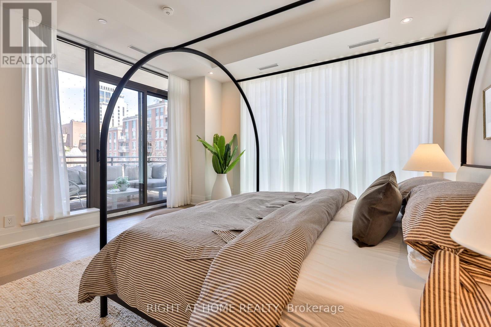 404 - 10 Prince Arthur Avenue, Toronto, Ontario  M5R 1A9 - Photo 21 - C13056756