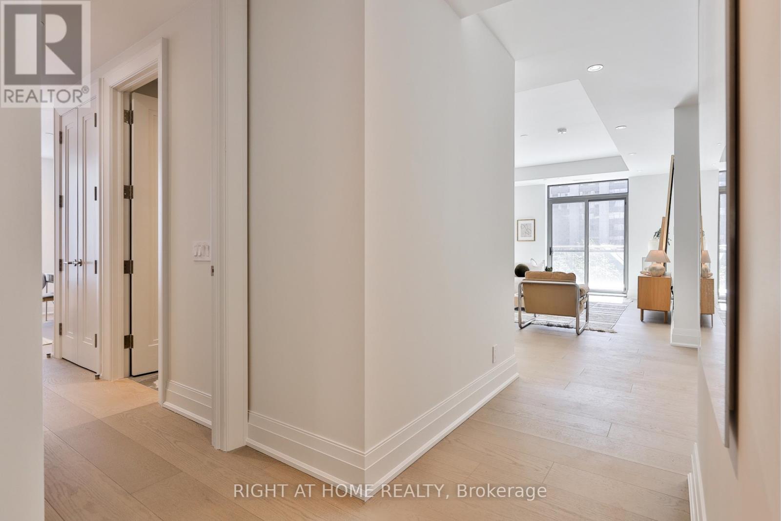 404 - 10 Prince Arthur Avenue, Toronto, Ontario  M5R 1A9 - Photo 29 - C13056756