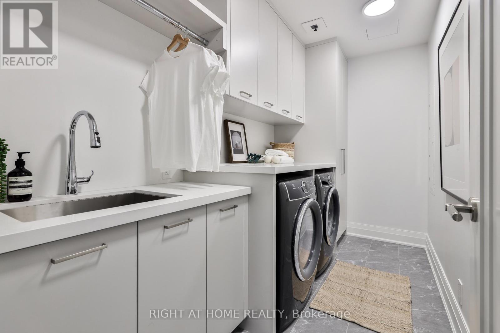 404 - 10 Prince Arthur Avenue, Toronto, Ontario  M5R 1A9 - Photo 36 - C13056756