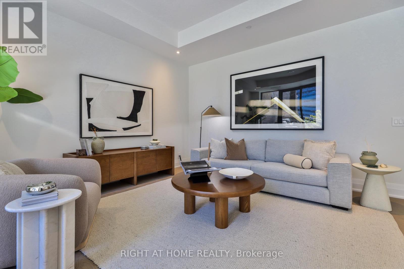 404 - 10 Prince Arthur Avenue, Toronto, Ontario  M5R 1A9 - Photo 6 - C13056756