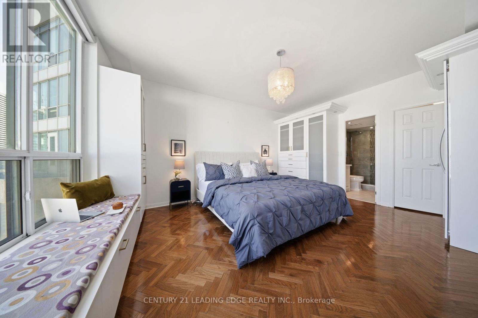 2617 - 230 Queens Quay W, Toronto, Ontario  M5J 2Y7 - Photo 18 - C13056762