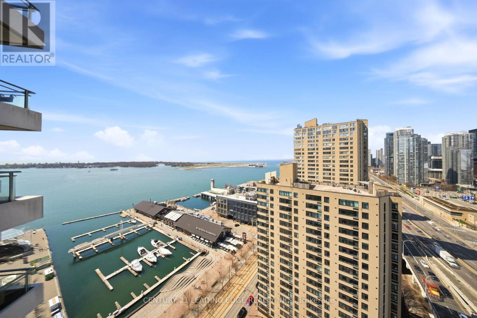 2617 - 230 Queens Quay W, Toronto, Ontario  M5J 2Y7 - Photo 2 - C13056762