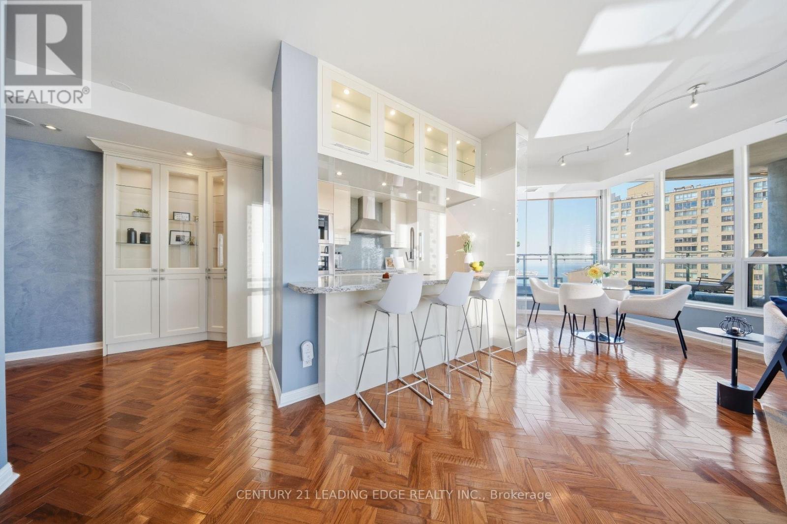 2617 - 230 Queens Quay W, Toronto, Ontario  M5J 2Y7 - Photo 7 - C13056762