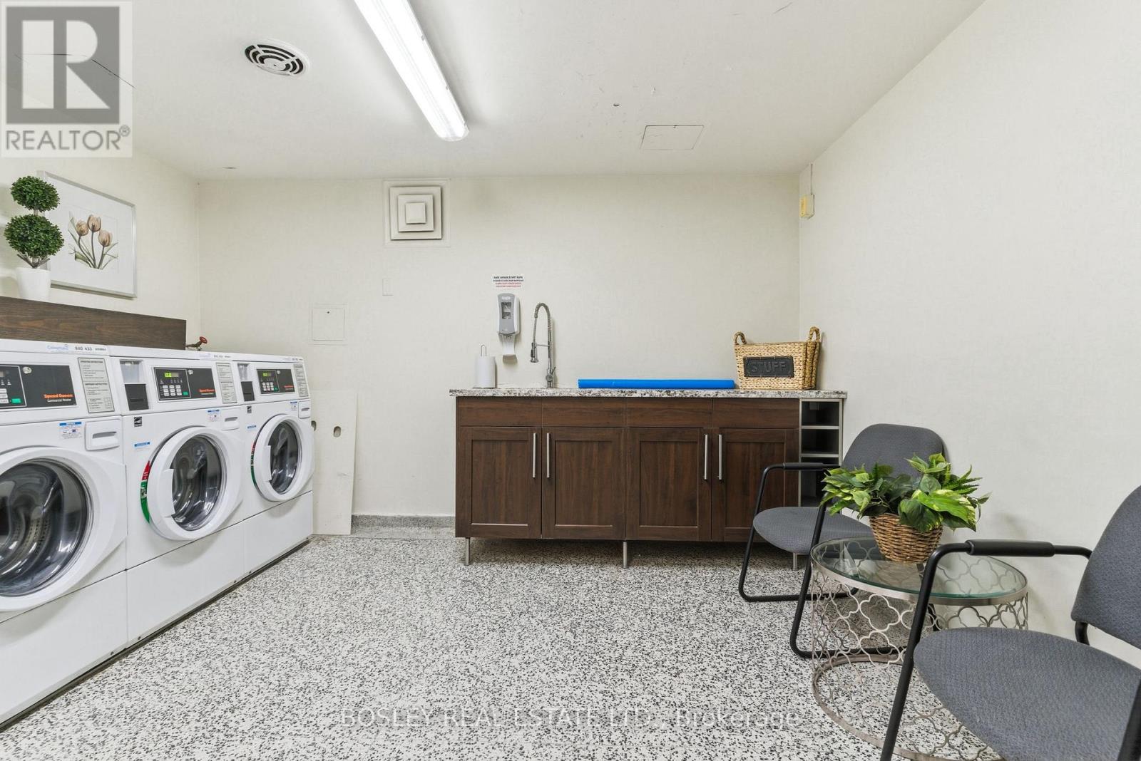 210 - 335 Lonsdale Road, Toronto, Ontario  M5P 1R4 - Photo 27 - C13056804