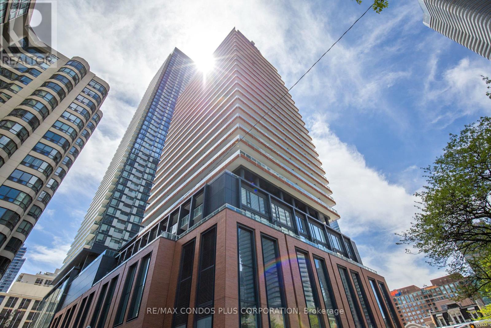 606 - 18 MAITLAND TERRACE, Toronto, Ontario