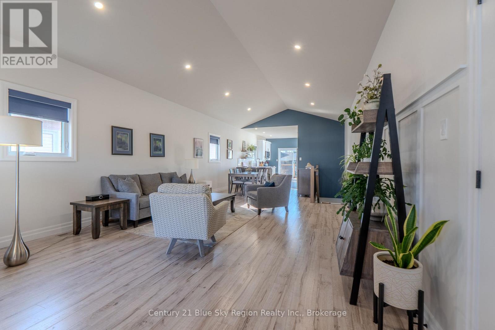 13 Frank Court, North Bay, Ontario  P1B 0C4 - Photo 6 - X13056798