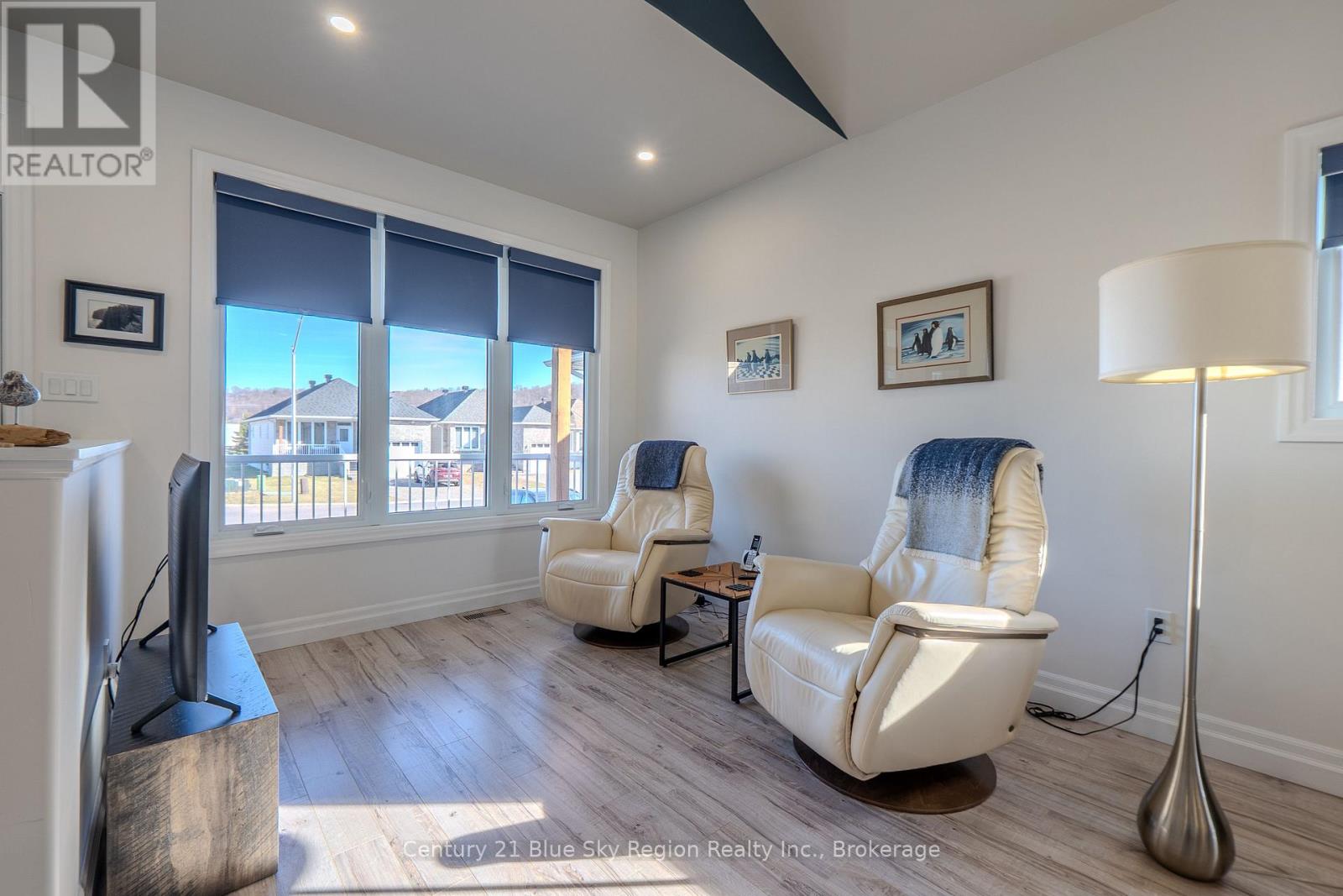 13 Frank Court, North Bay, Ontario  P1B 0C4 - Photo 9 - X13056798