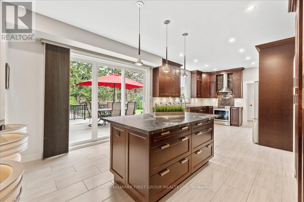 1484 Rougemount Drive, Pickering, Ontario  L1V 1N1 - Photo 12 - E13047426