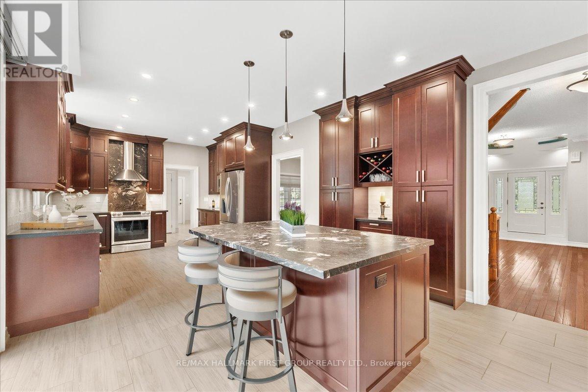 1484 Rougemount Drive, Pickering, Ontario  L1V 1N1 - Photo 13 - E13047426