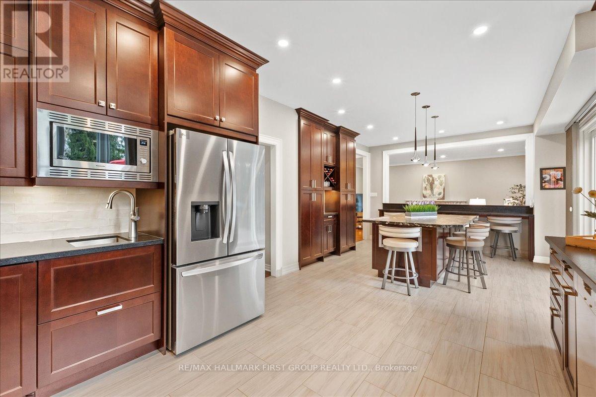 1484 Rougemount Drive, Pickering, Ontario  L1V 1N1 - Photo 18 - E13047426