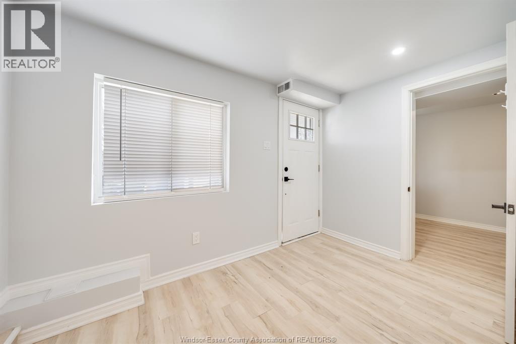1321 Henry Ford, Windsor, Ontario  N8Y 2T9 - Photo 2 - 26008829