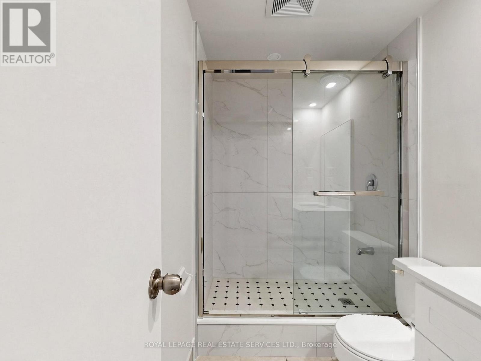 2101 - 4091 Sheppard Avenue E, Toronto, Ontario  M1S 3H2 - Photo 30 - E13053272