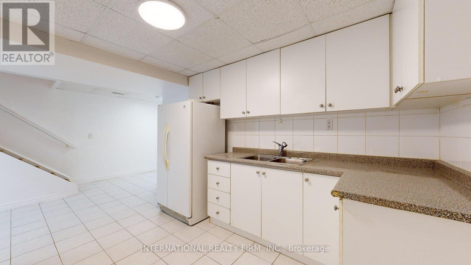 71 Olivewood Drive, Markham, Ontario  L3S 3E2 - Photo 31 - N13055474