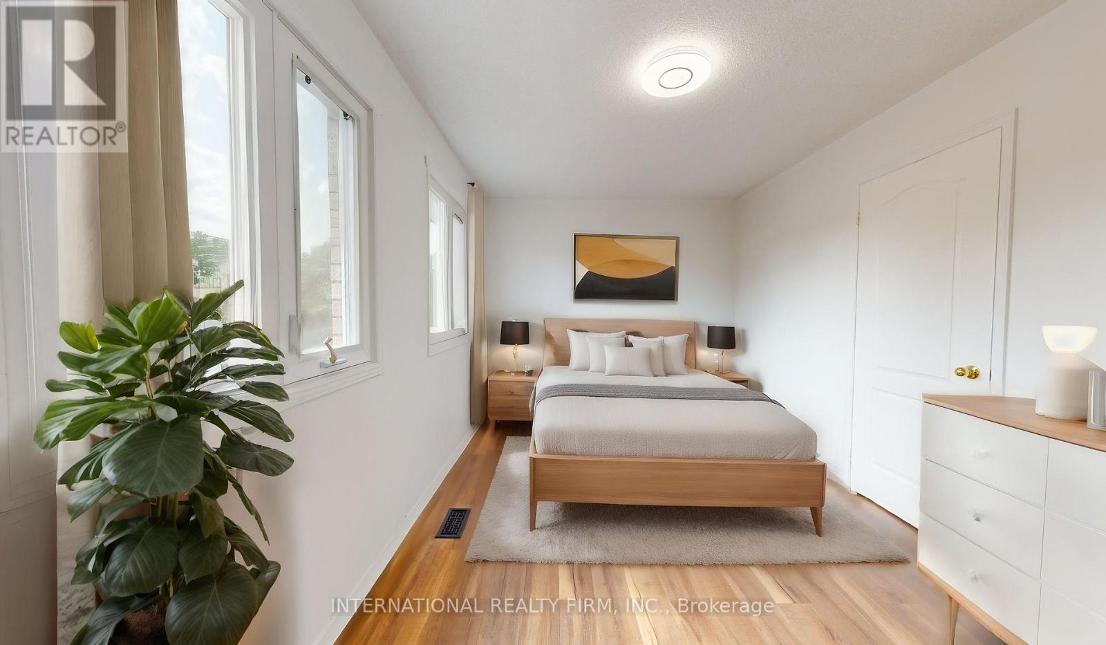 71 Olivewood Drive, Markham, Ontario  L3S 3E2 - Photo 9 - N13055474