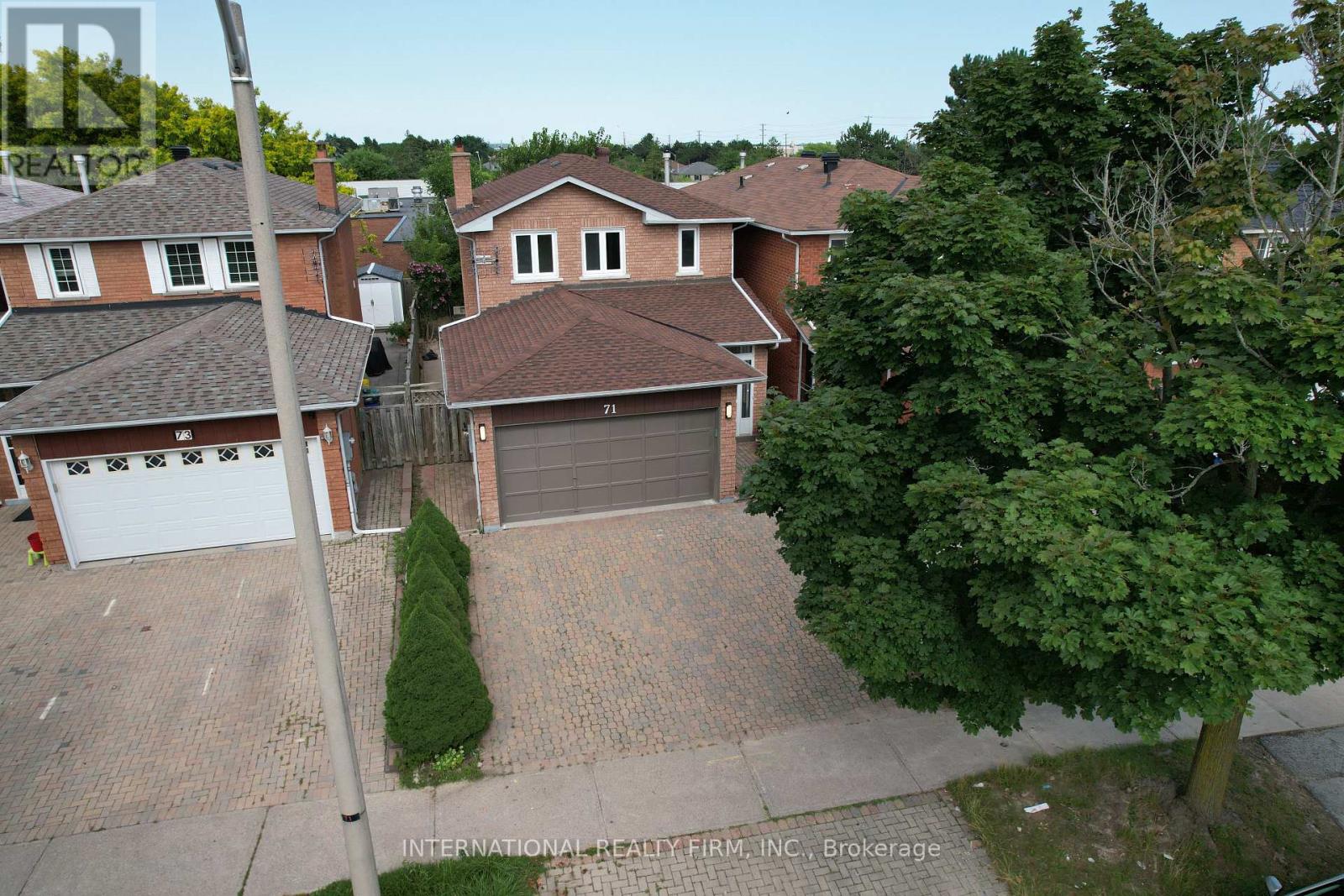 71 Olivewood Drive, Markham, Ontario  L3S 3E2 - Photo 2 - N13055474