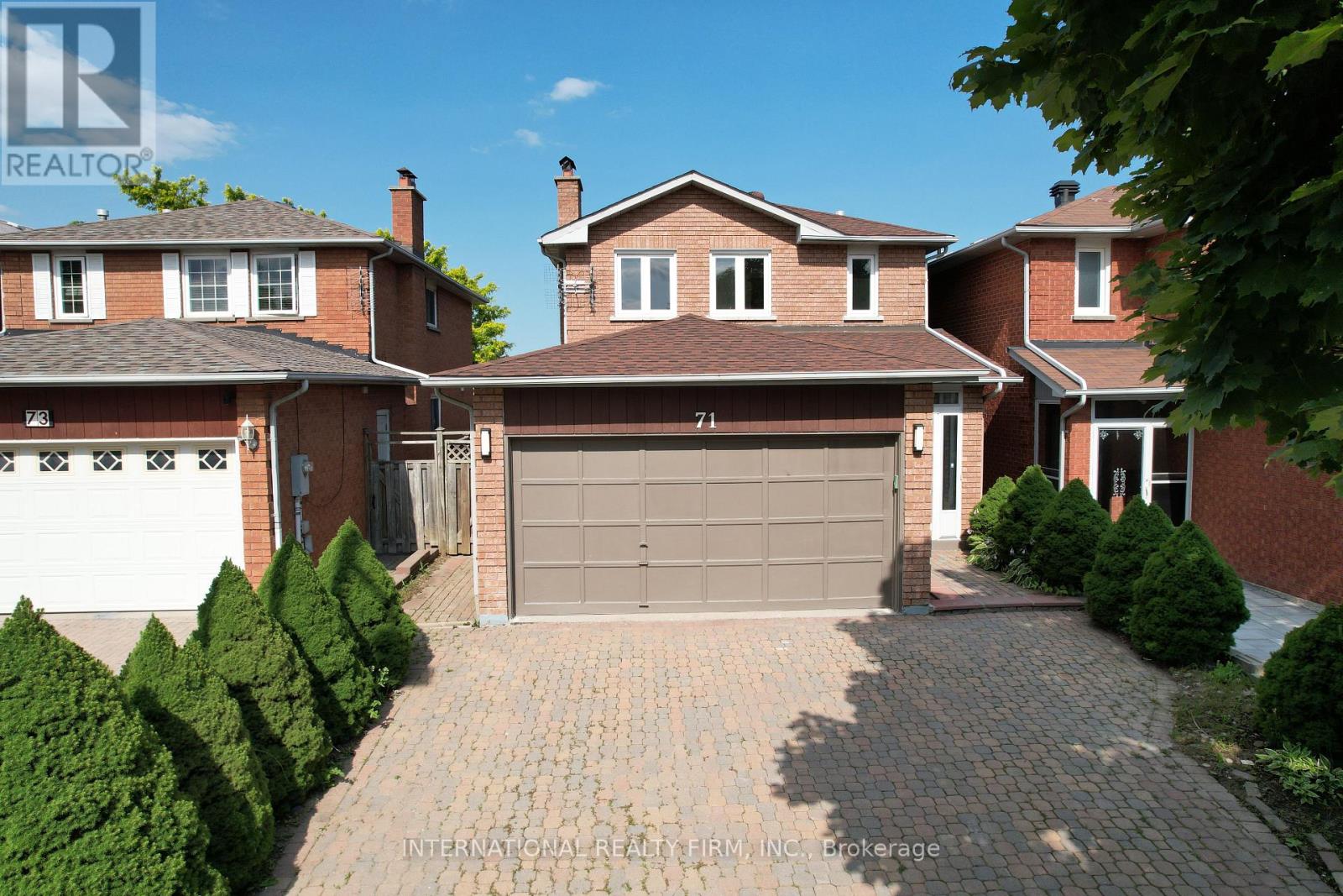 71 Olivewood Drive, Markham, Ontario  L3S 3E2 - Photo 4 - N13055474