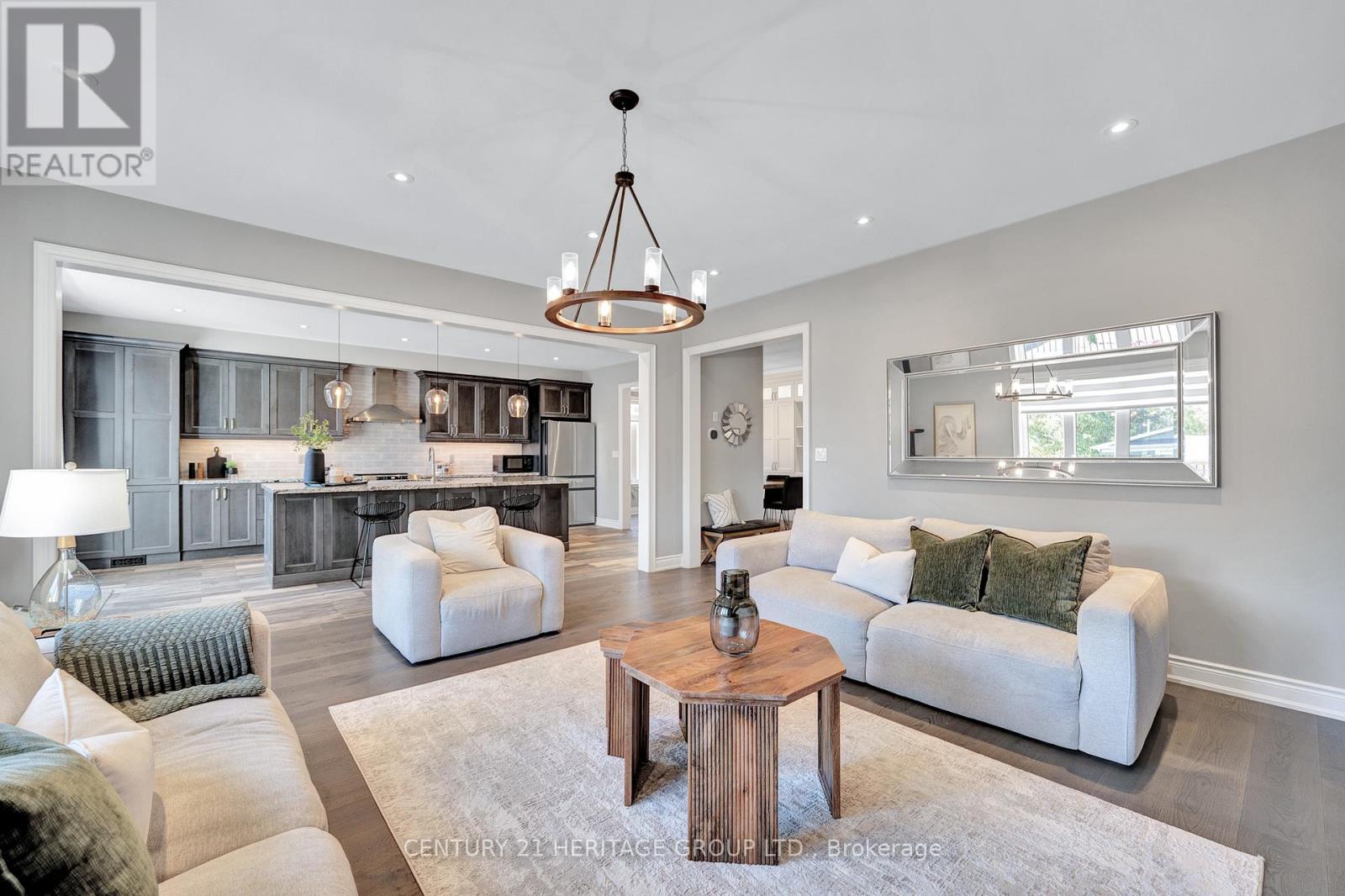 807a Montsell Avenue, Georgina, Ontario  L0E 1S0 - Photo 16 - N13056644