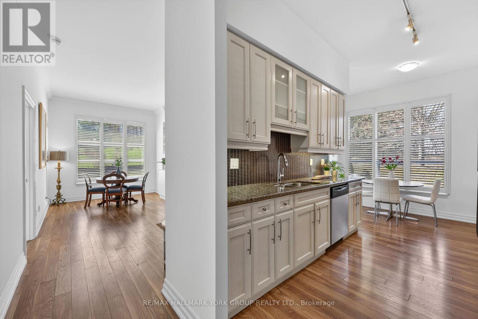 109 - 180 John Way W, Aurora, Ontario  L4G 0R3 - Photo 7 - N13056688