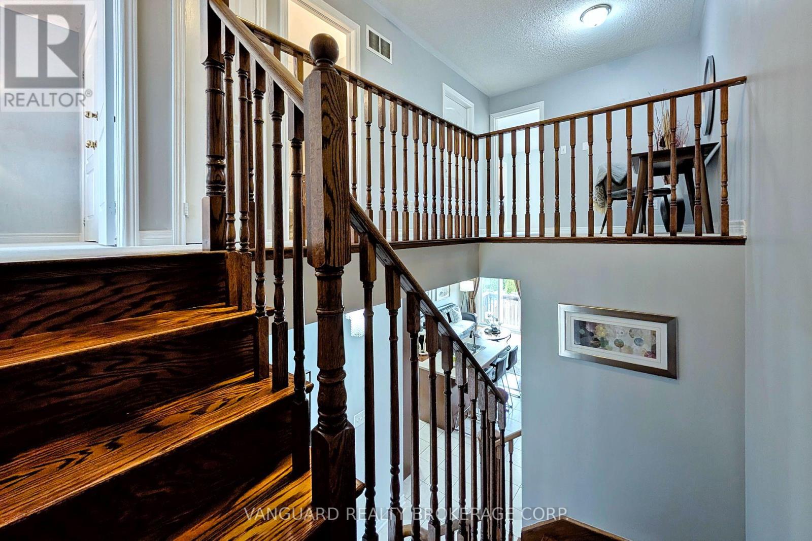 63 Mccann Crescent, Bradford West Gwillimbury (Bradford), Ontario  L3Z 0G6 - Photo 24 - N13056726