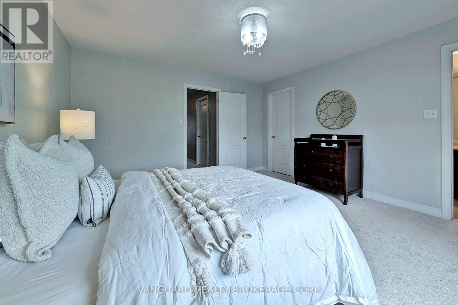 63 Mccann Crescent, Bradford West Gwillimbury (Bradford), Ontario  L3Z 0G6 - Photo 30 - N13056726