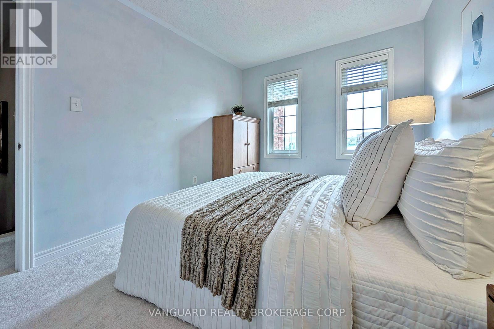 63 Mccann Crescent, Bradford West Gwillimbury (Bradford), Ontario  L3Z 0G6 - Photo 34 - N13056726